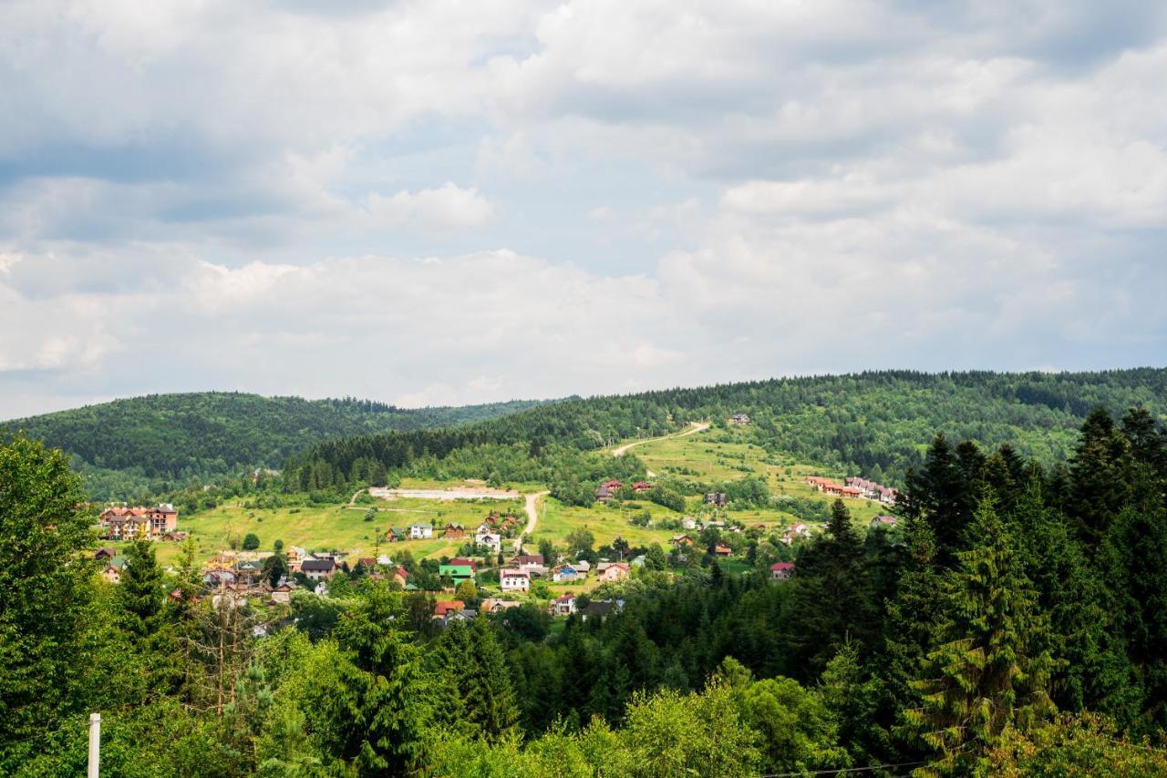 Zelenyy Bir Hotell Skhidnytsia Exteriör bild